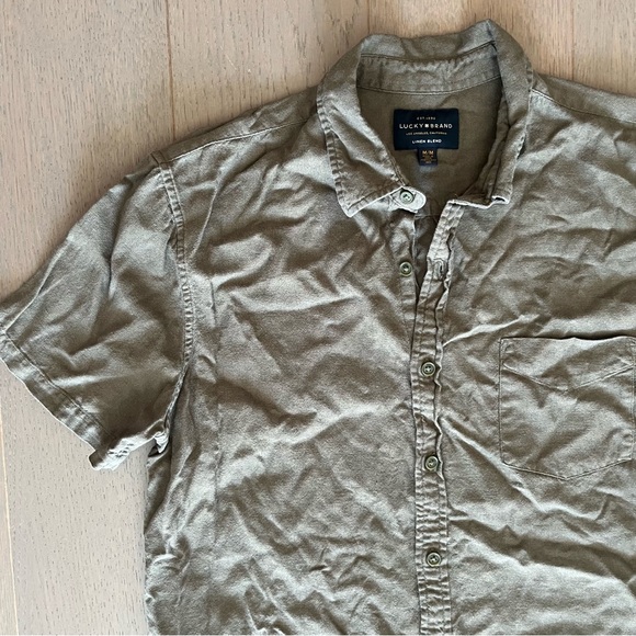 Lucky Brand Army Green Linen Blend Short Sleeve Button Down Shirt - Picture 2 of 7